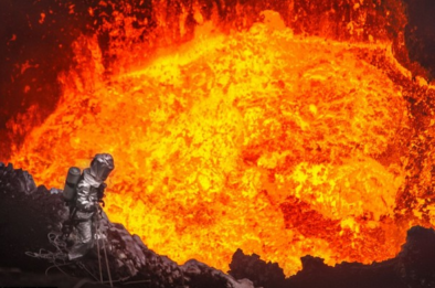 滝沢秀明 タッキー が火山探検家 意外な趣味とその費用とは